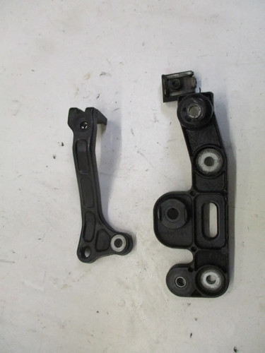 Kühlerhalter 105967 rechts